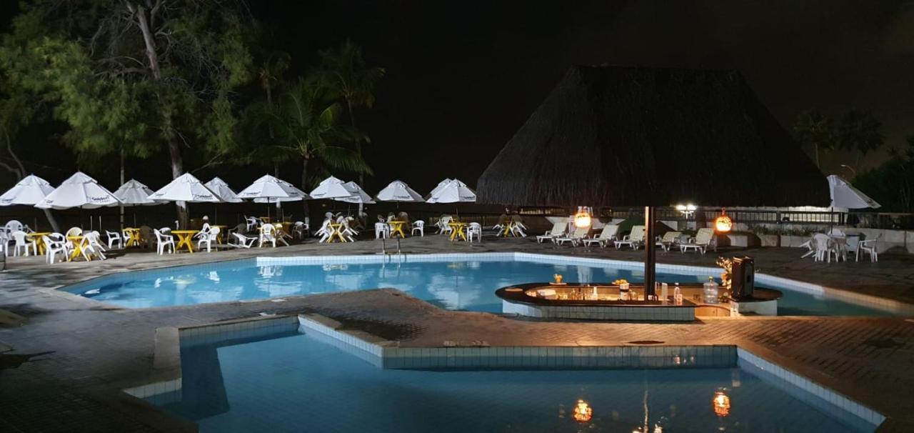Flat Golden Beach Em Piedade Recife Exterior foto